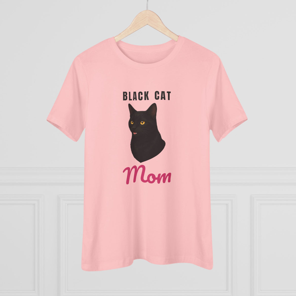 Black Cat Mom Women's Tee