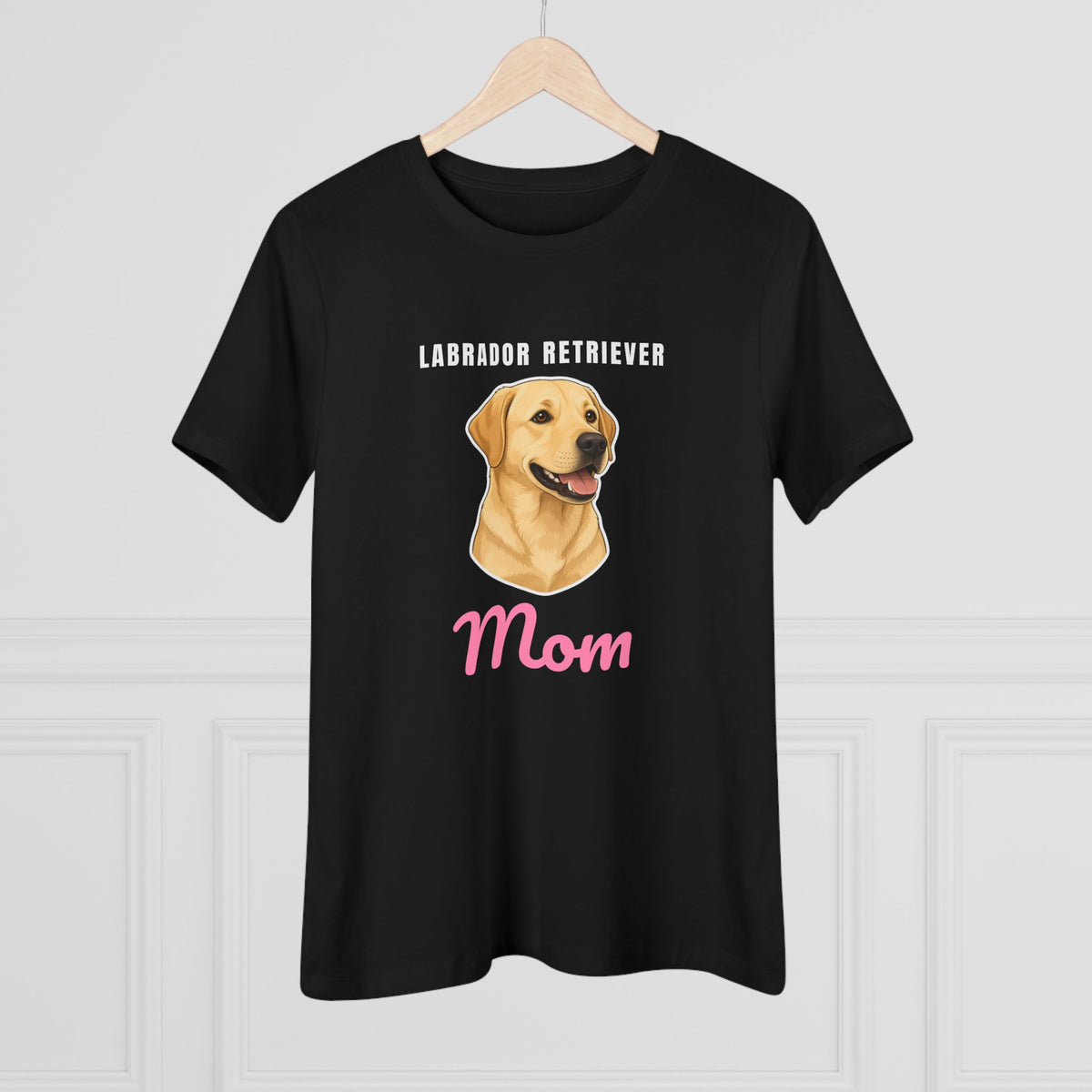 Labrador Retriever Dog Mom Women's Tee
