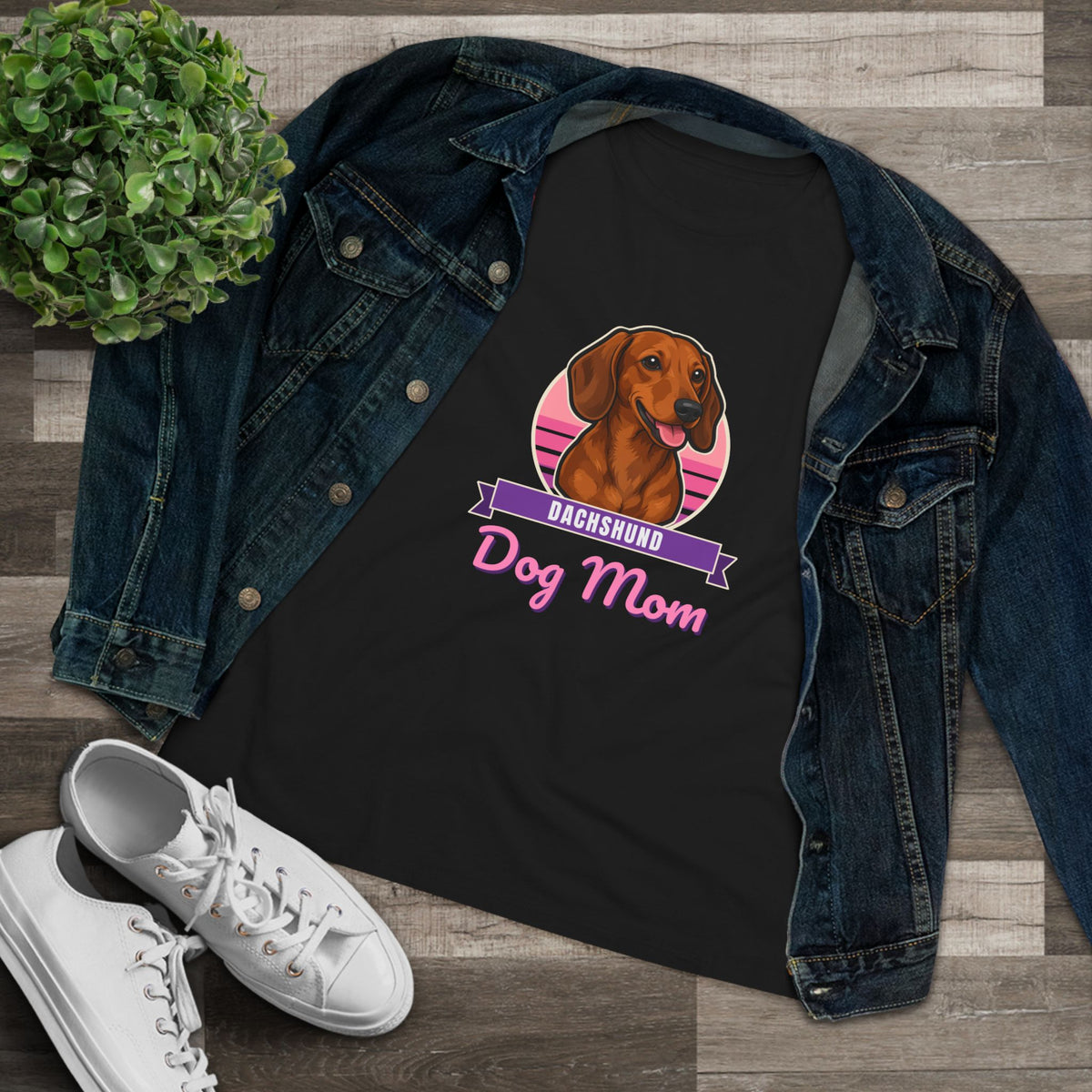 Dachshund Dog Mom Women's Tee