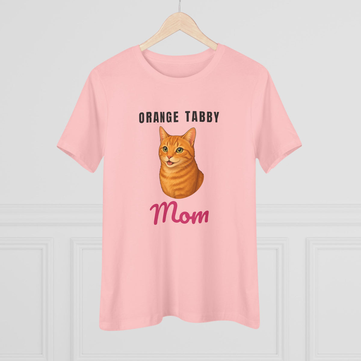 Orange Tabby Cat Mom Women's Tee